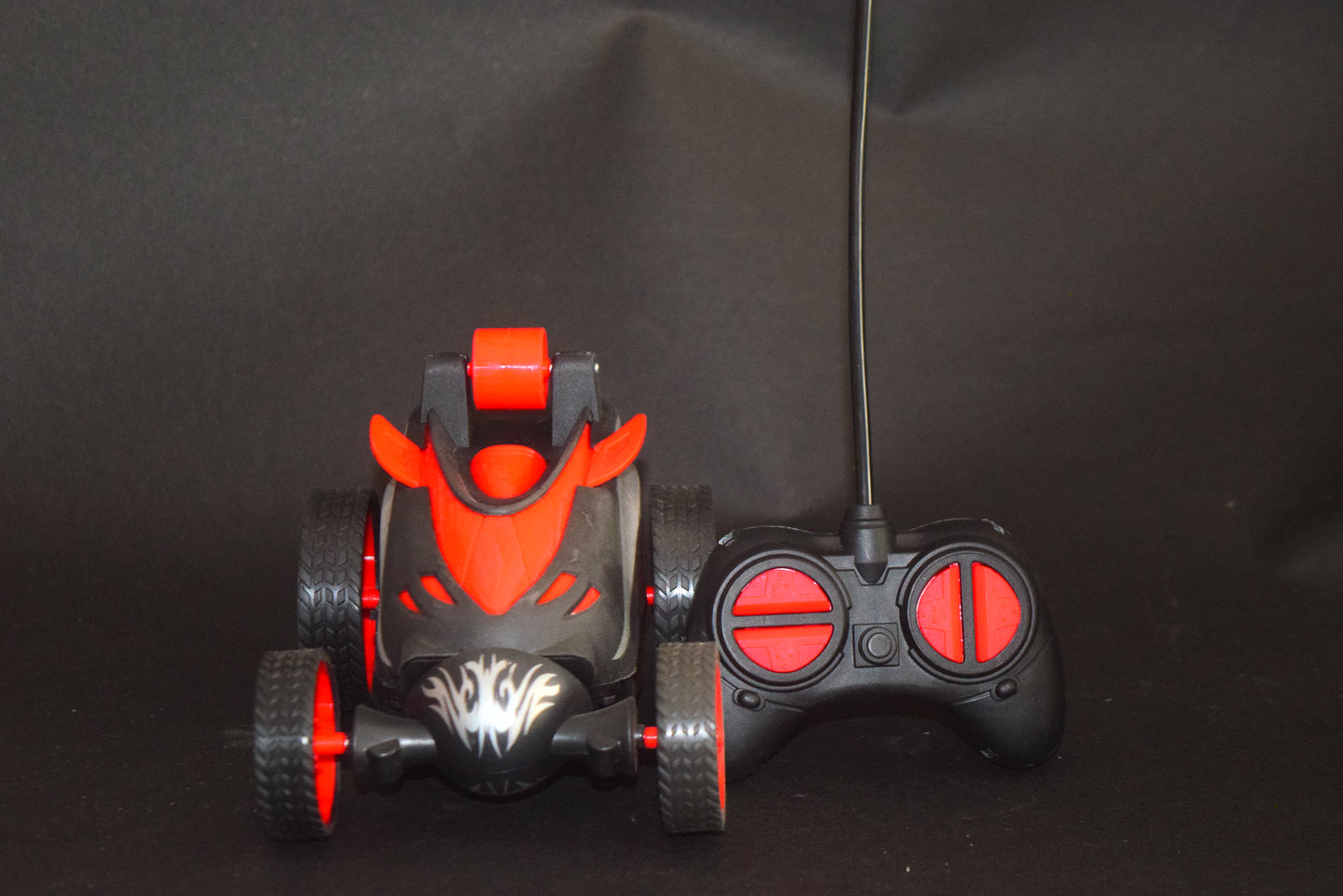 STUNT REMOTE CONTROL CRAZY CAR